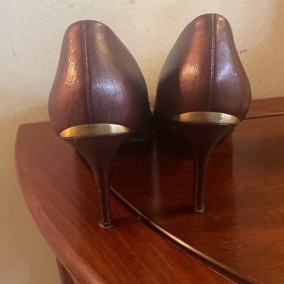 Calvin Klein Gayle Pump Size 11 - Picture 4 of 6